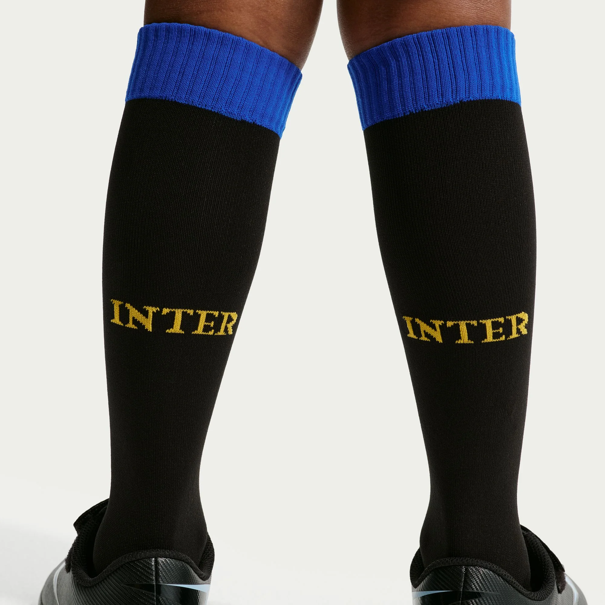Inter Milan 26/27 Home Little Kids Football Kit - Image 8