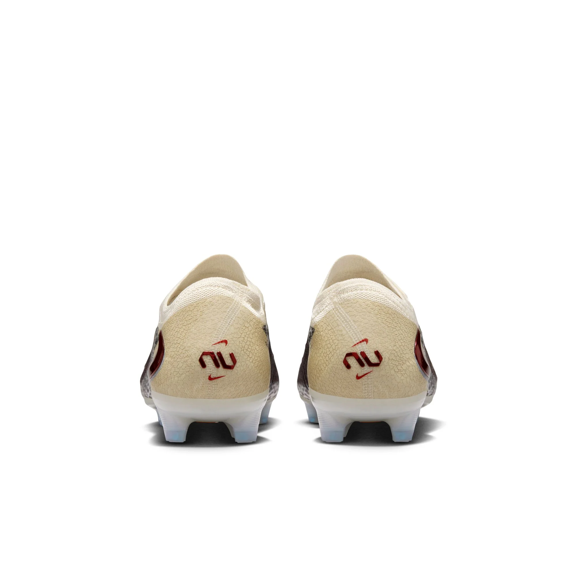 Nike United Phantom 6 Low Elite FG Football Boots - Image 5