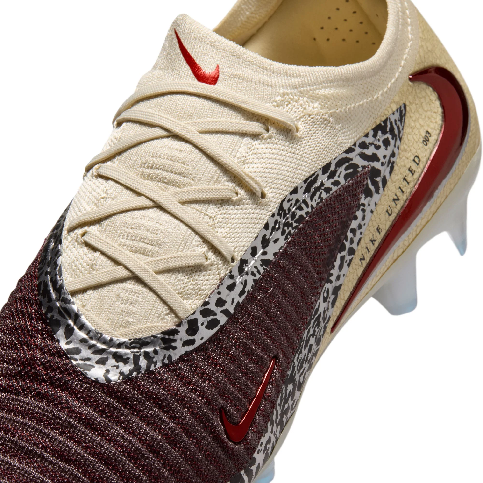 Nike United Phantom 6 Low Elite FG Football Boots - Image 8
