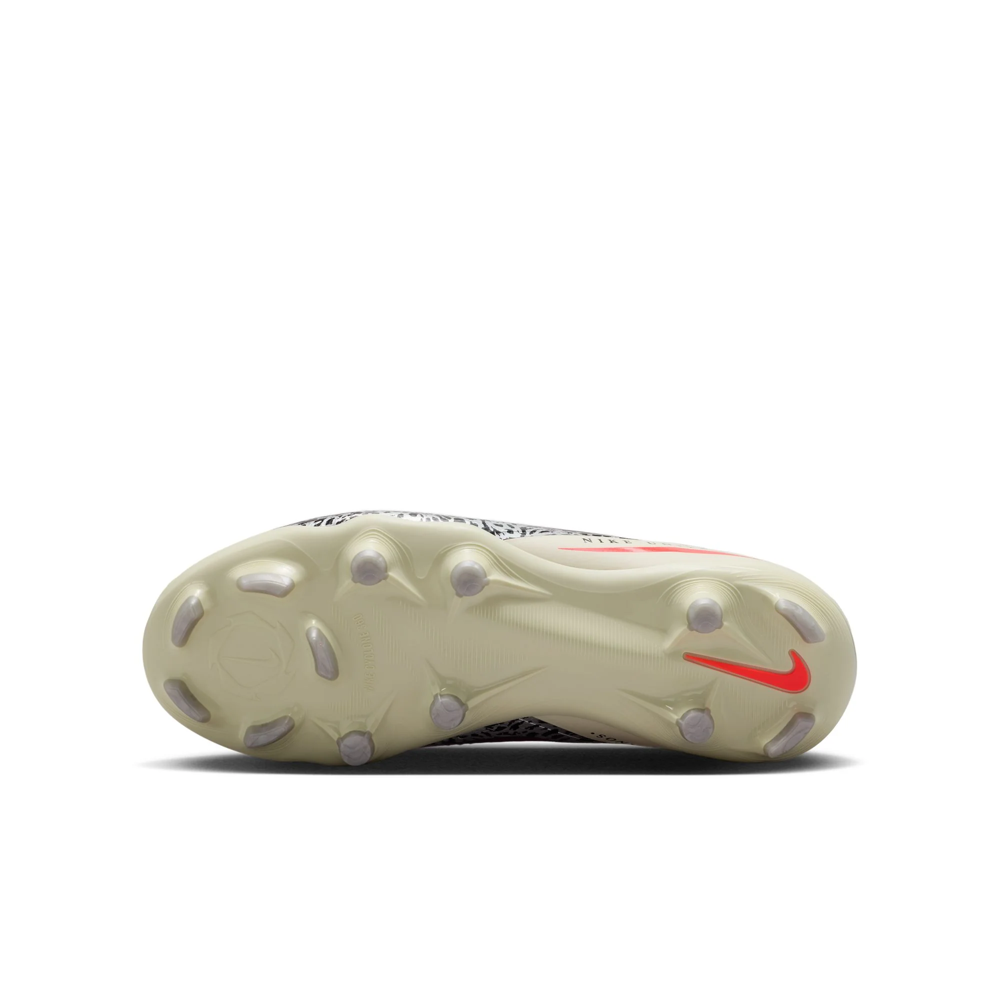 Nike United Phantom 6 Low Pro MG Jnr Football Boots - Image 3