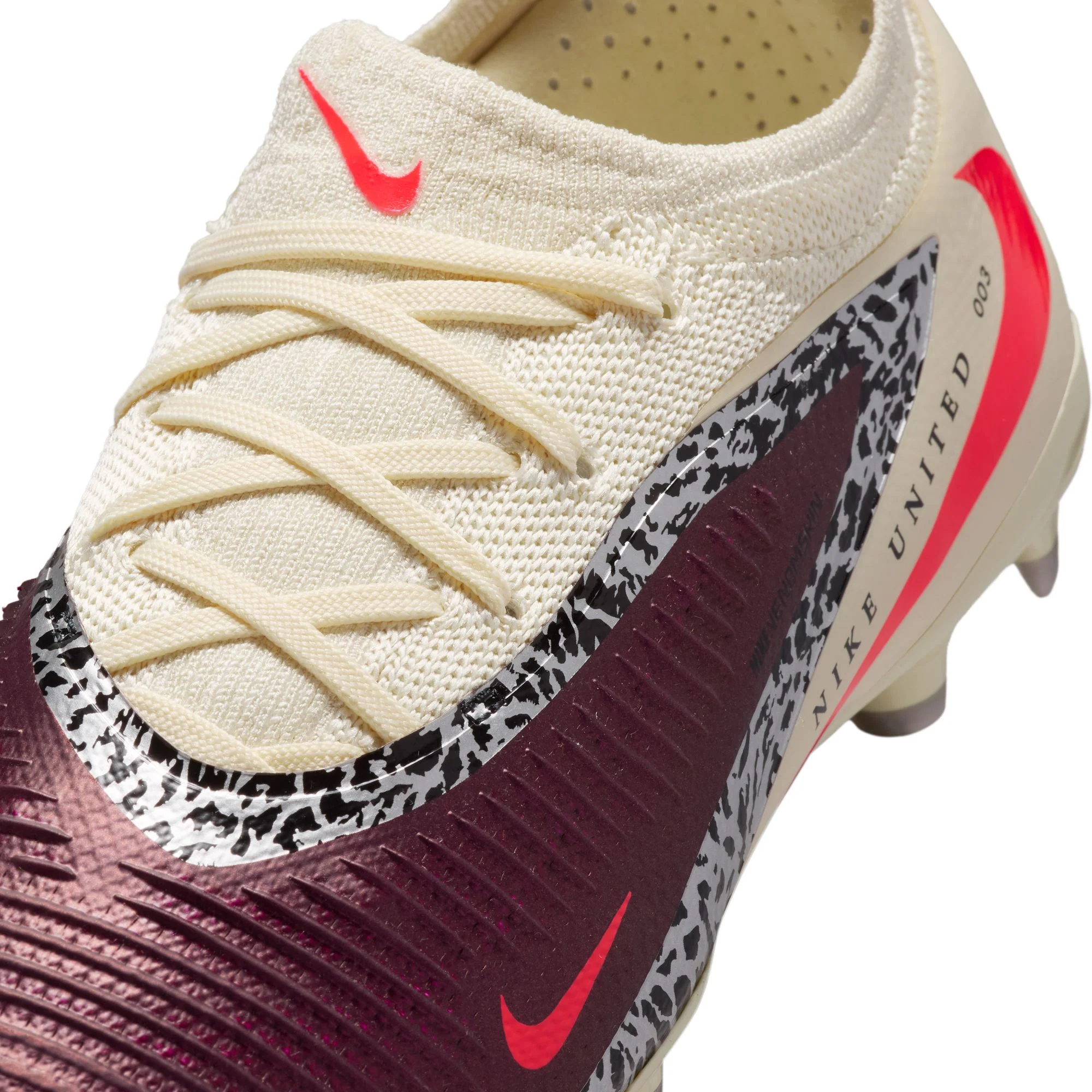 Nike United Phantom 6 Low Pro MG Jnr Football Boots - Image 8