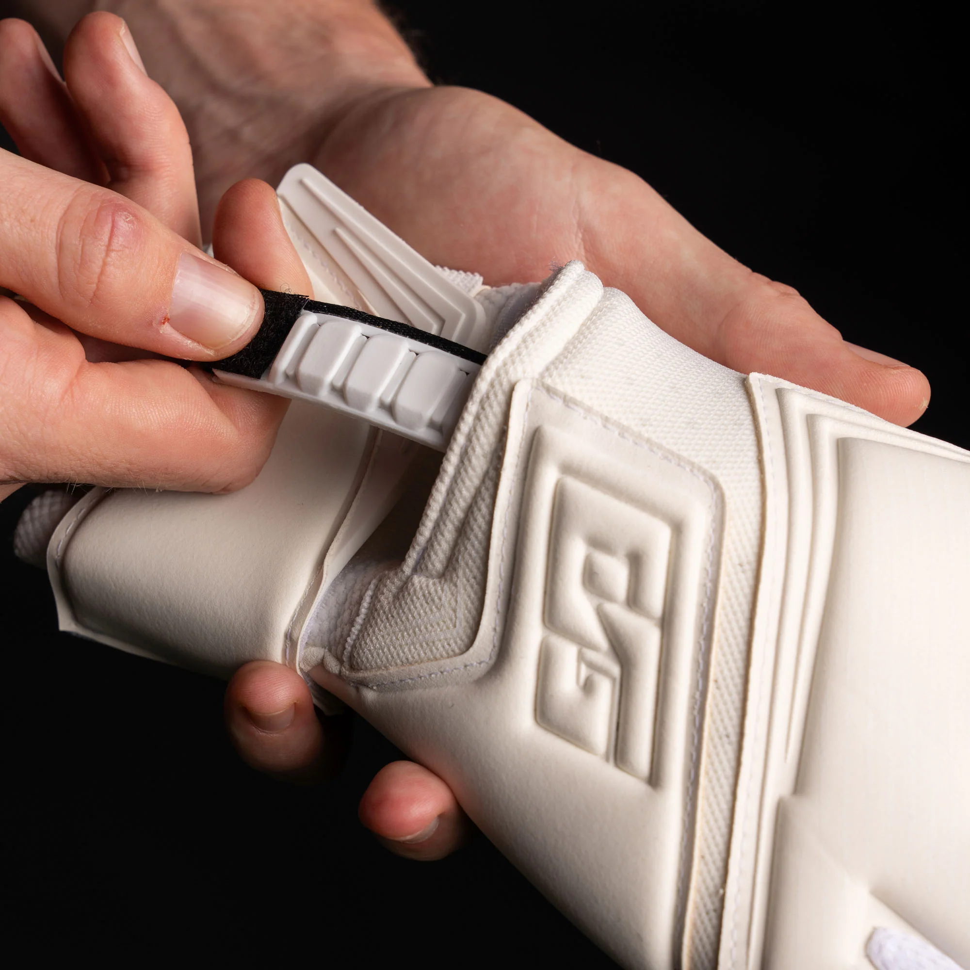 NXT Pro - Contra Negative FS Jnr GK Gloves - Image 9