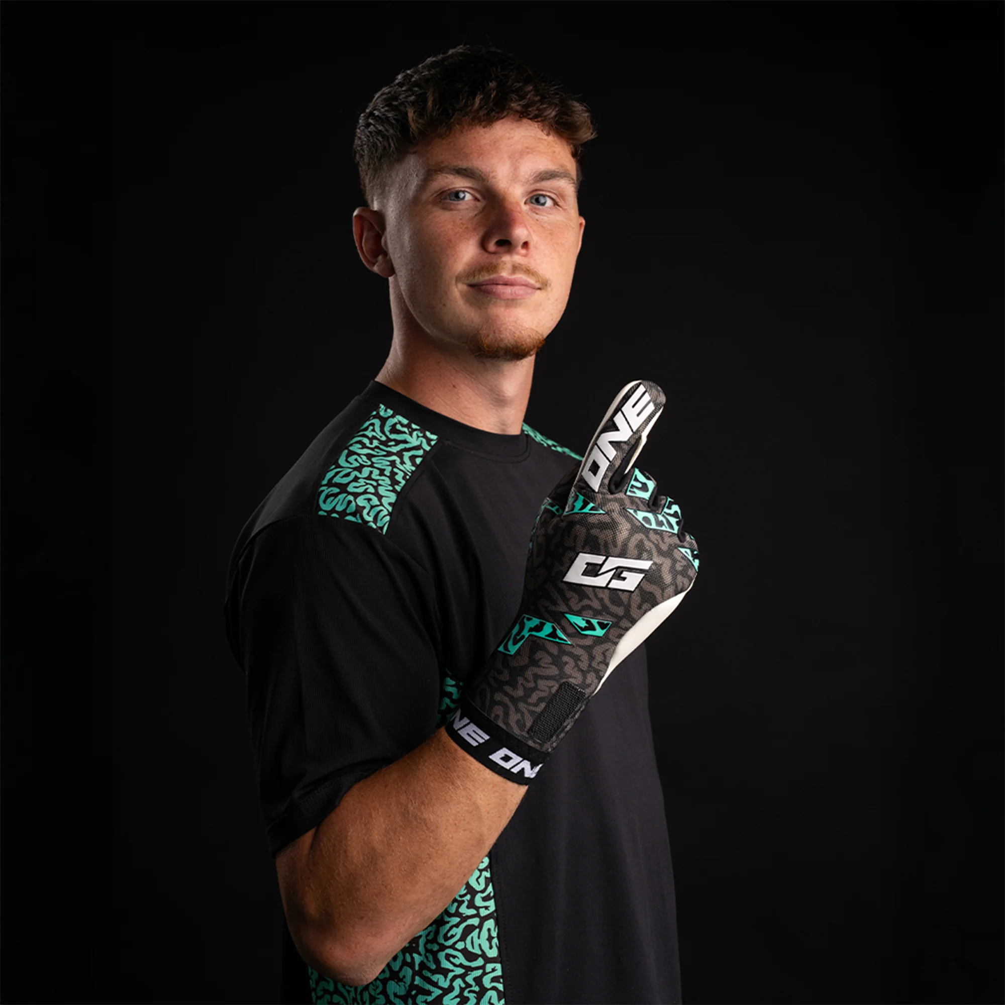 OG1 - Mentality Monster Hyla SL Cut Jnr GK Gloves - Image 14