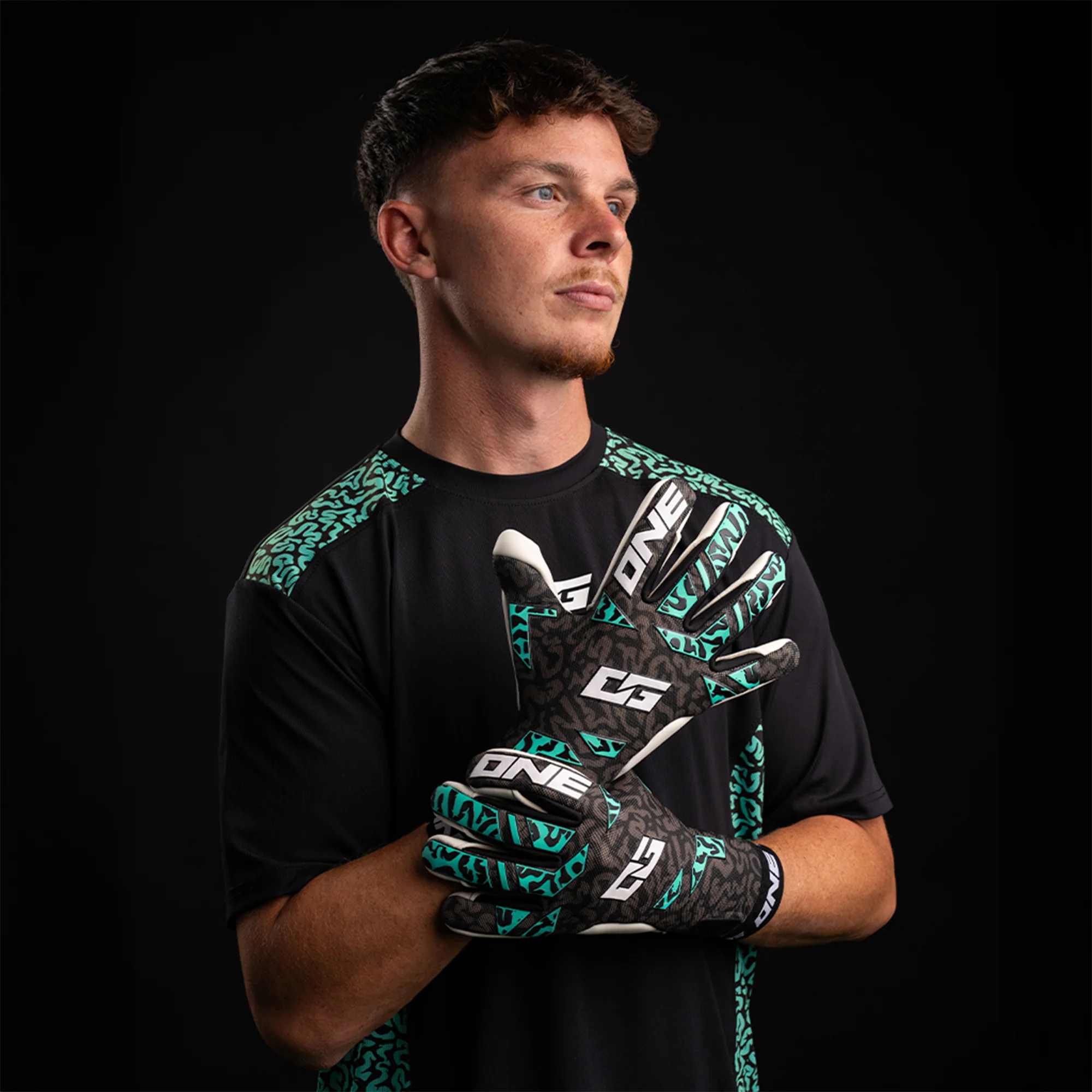 OG1 - Mentality Monster Hyla SL Cut Jnr GK Gloves - Image 7