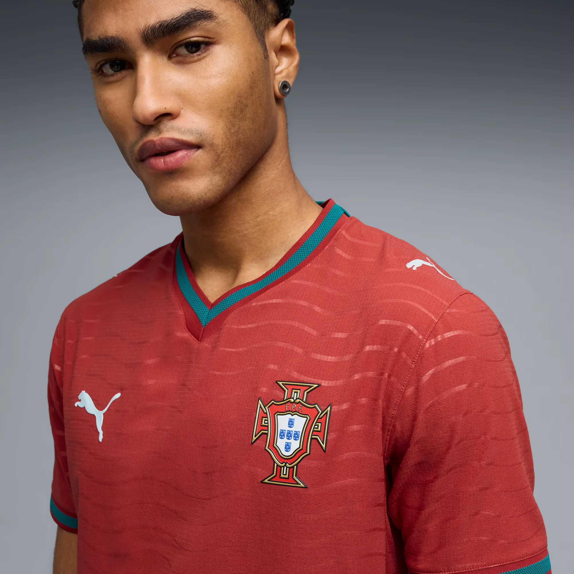 Portugal 26 Home Authentic Football Shirt - Image 3