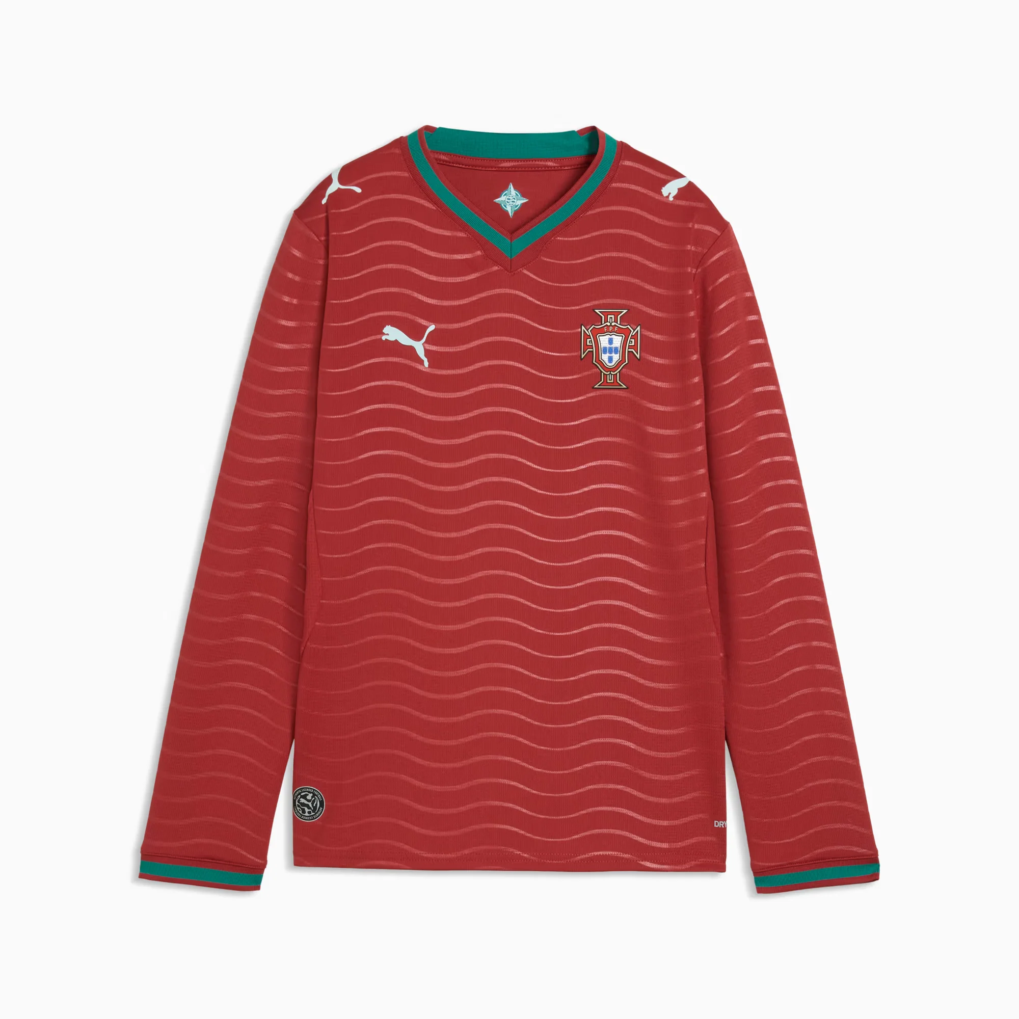Portugal 26 Home L/S Football Shirt Jnr - Image 7