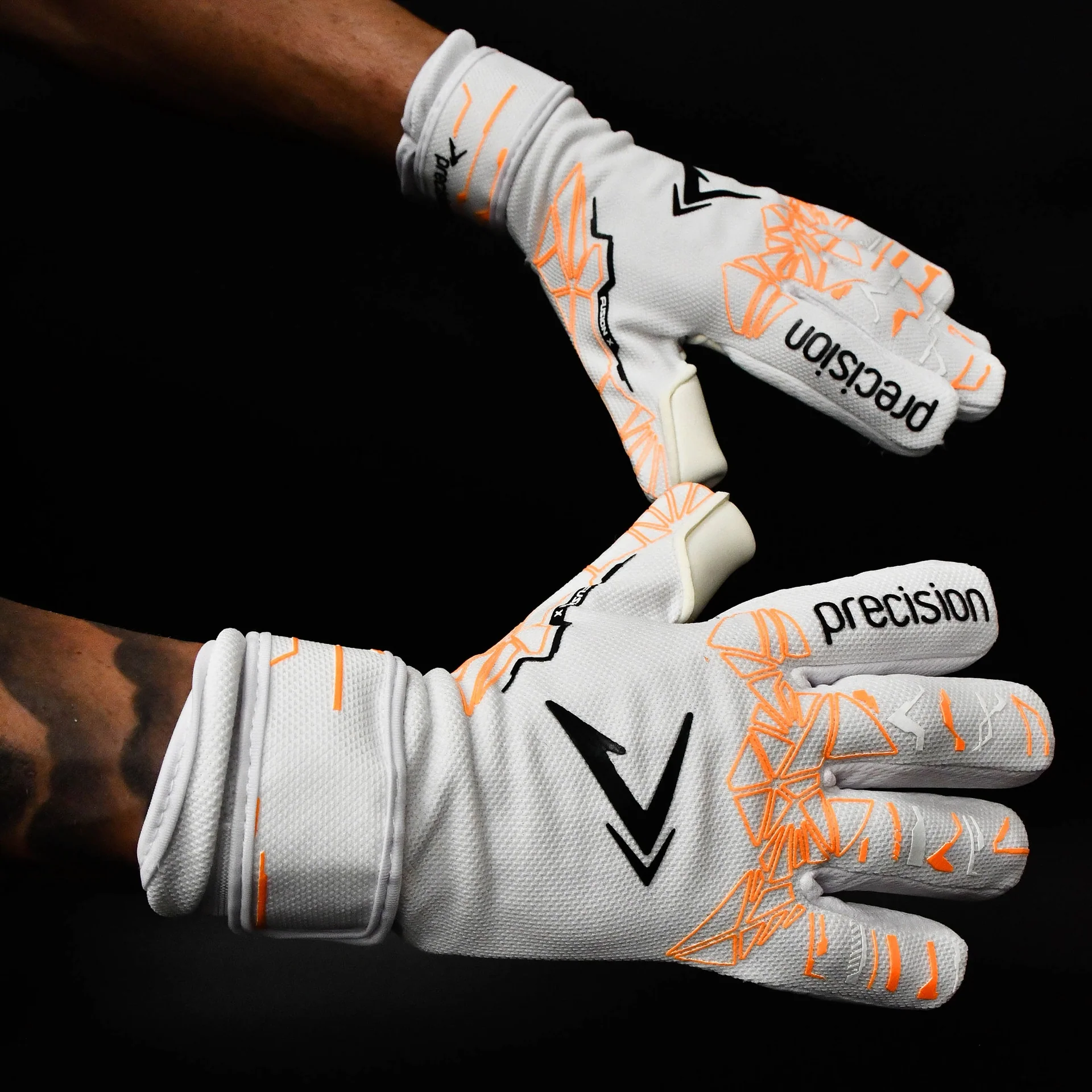 Junior Fusion X Pro Lite Giga GK Gloves - Image 2