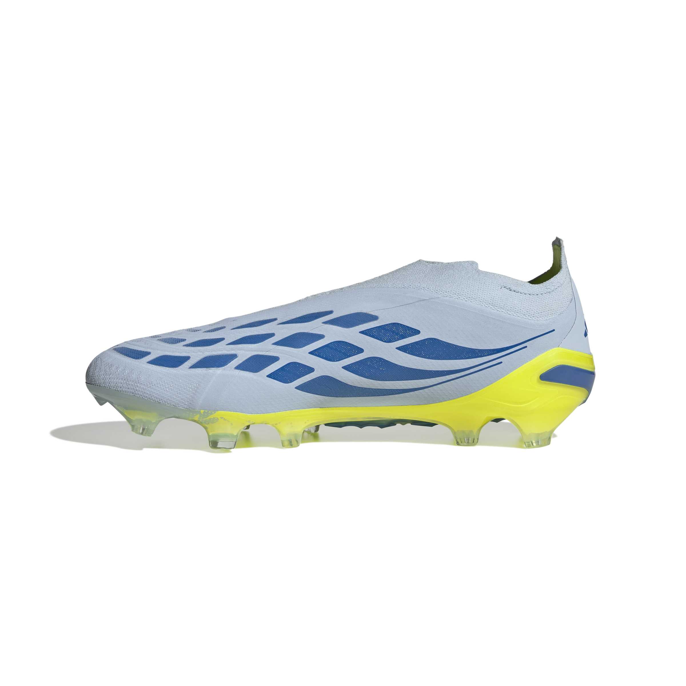 Predator 26 Elite Laceless FG/AG Football Boots - Image 2