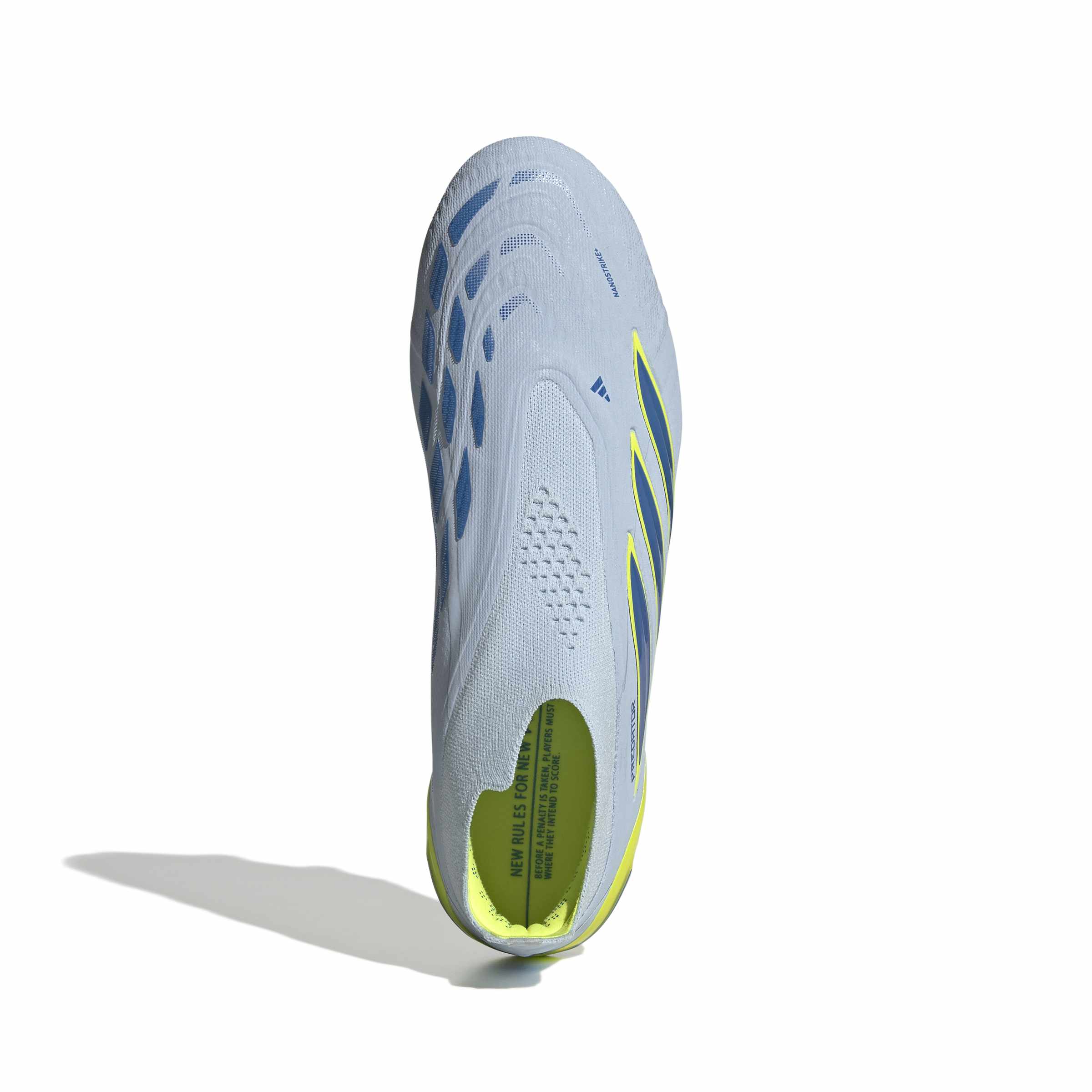 Predator 26 Elite Laceless FG/AG Football Boots - Image 5