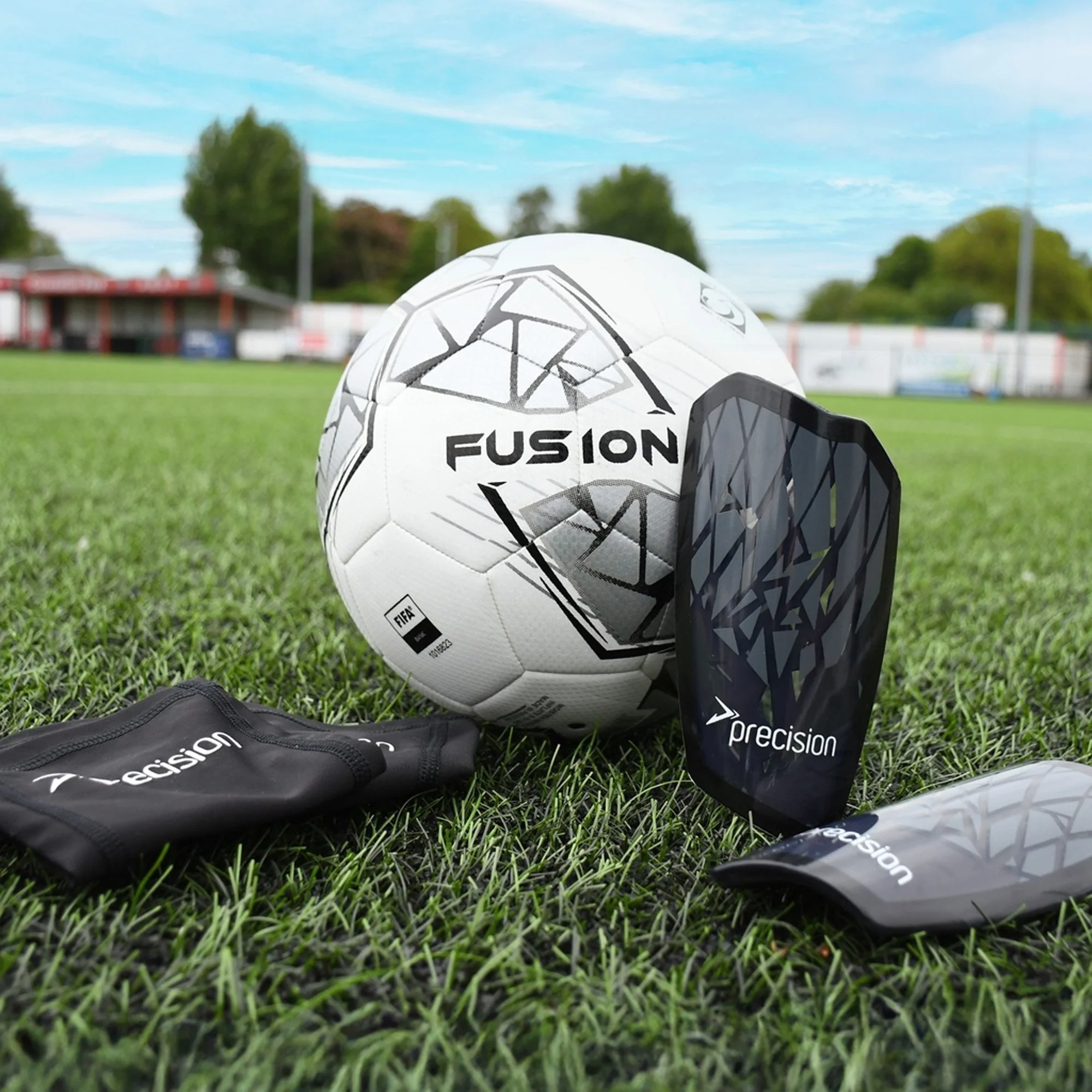 Pro Fusion Flex Shin Guards - Image 13
