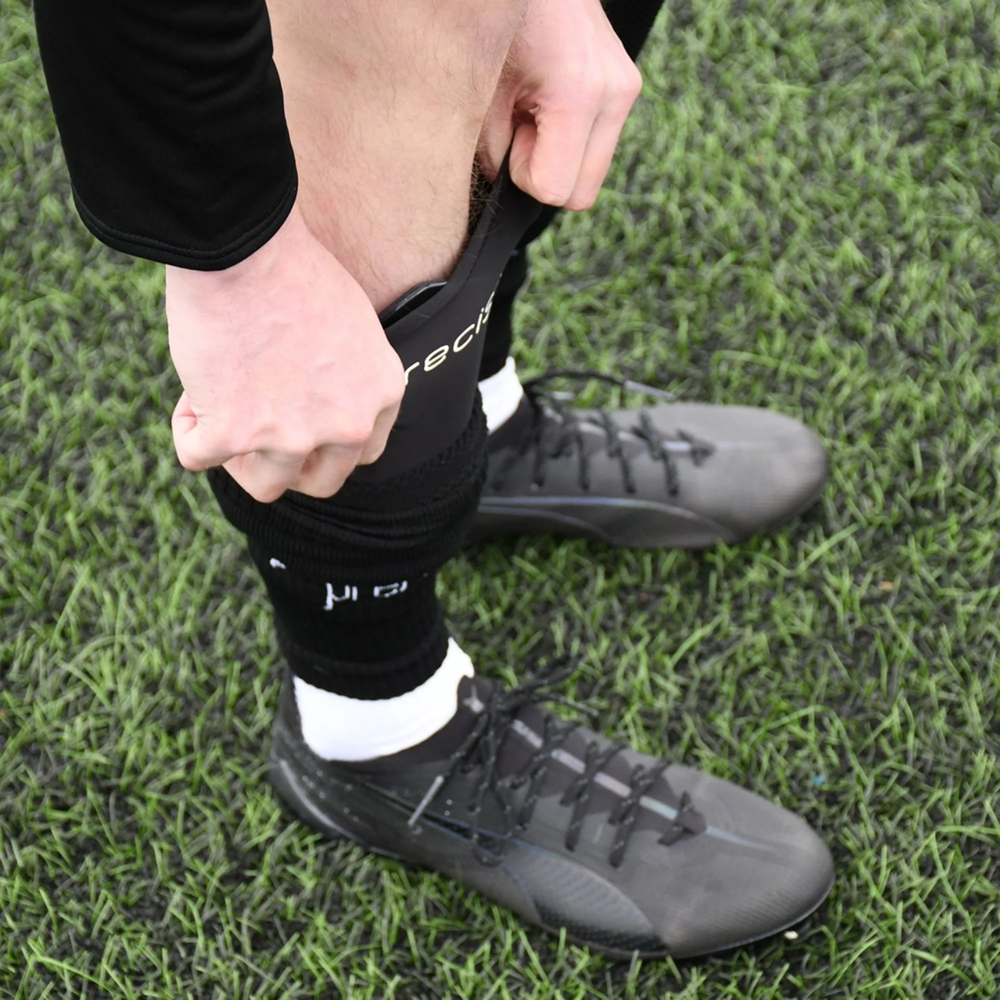 Pro Fusion Flex Shin Guards - Image 7
