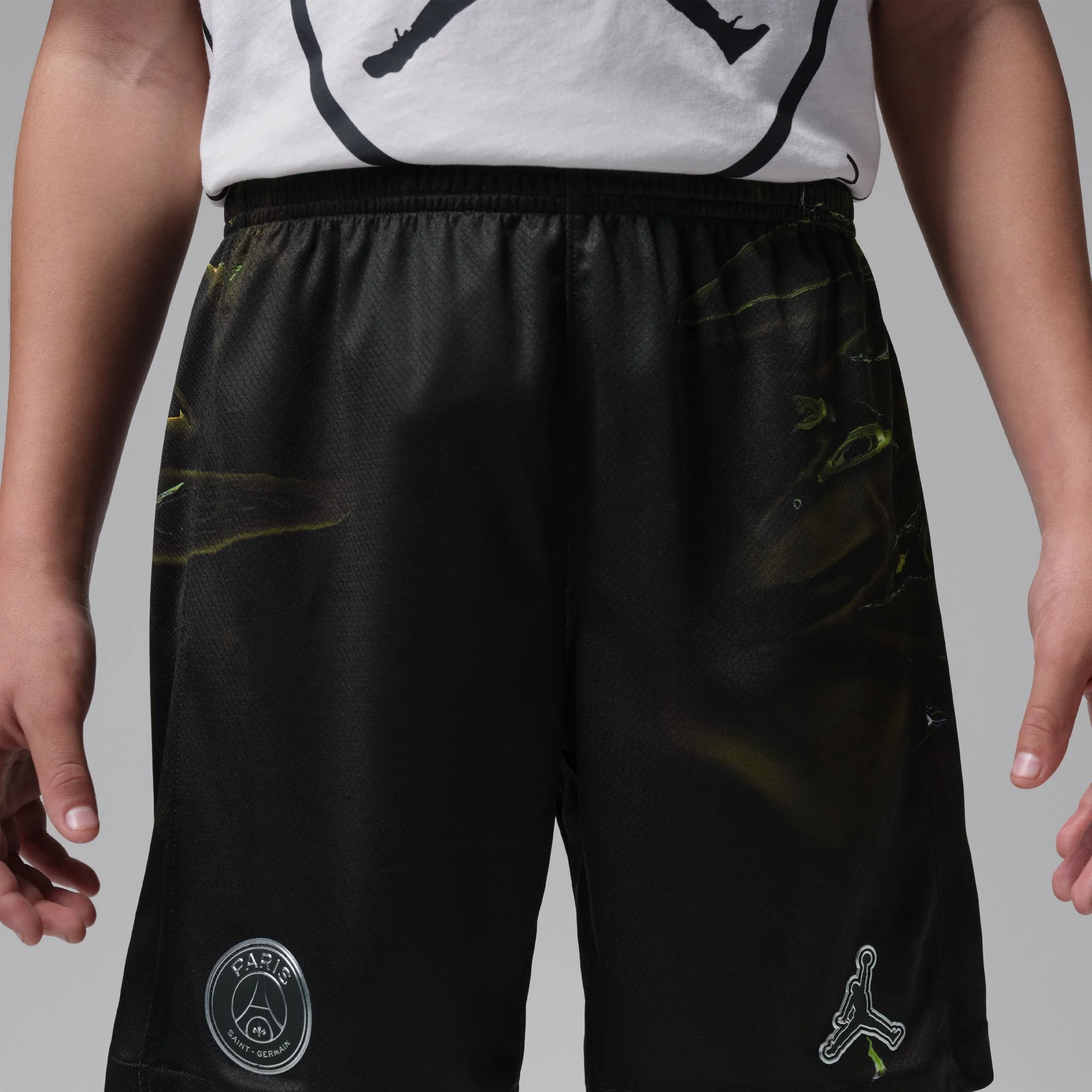 PSG 25/26 'Night Edition' Football Shorts Jnr - Image 2