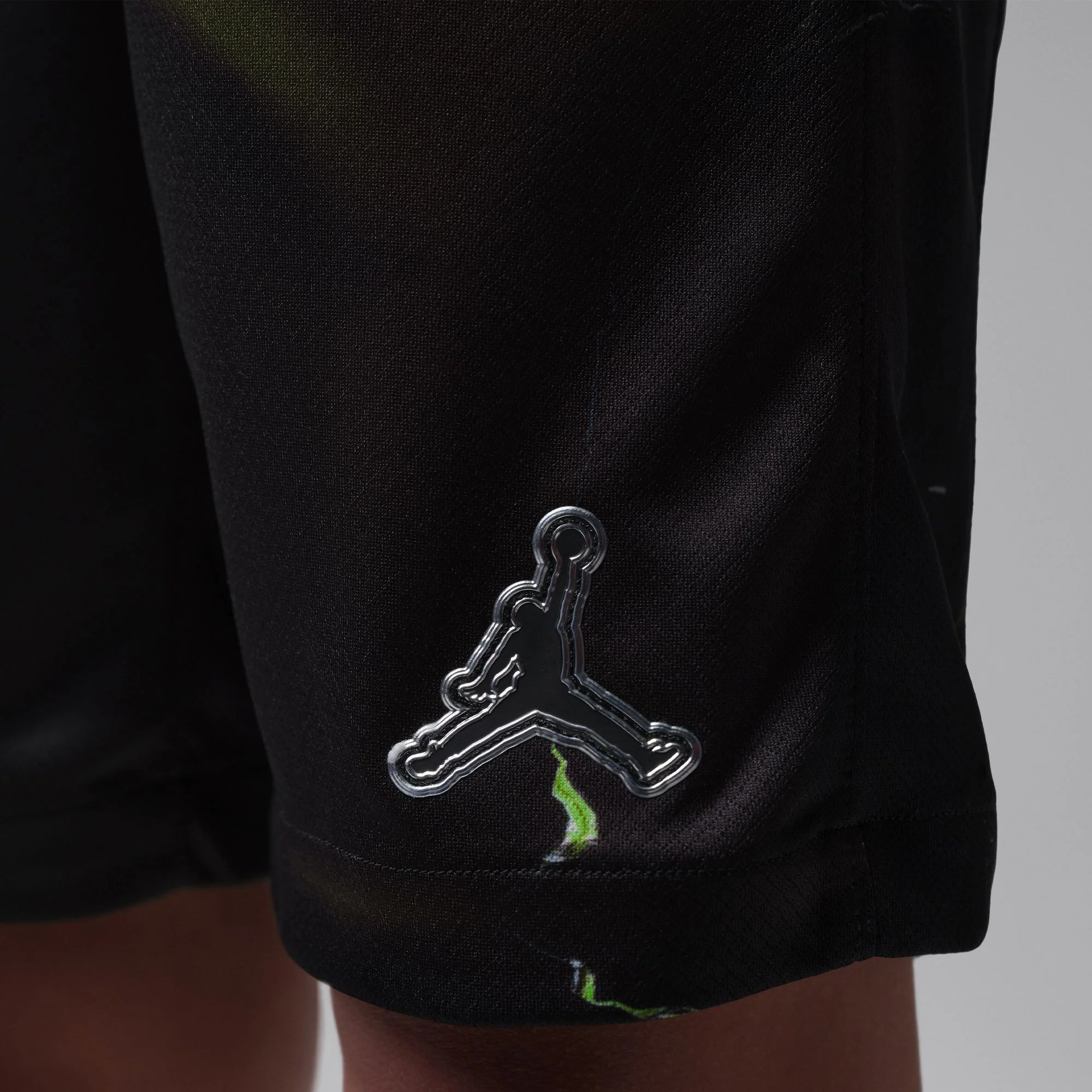 PSG 25/26 'Night Edition' Football Shorts Jnr - Image 7