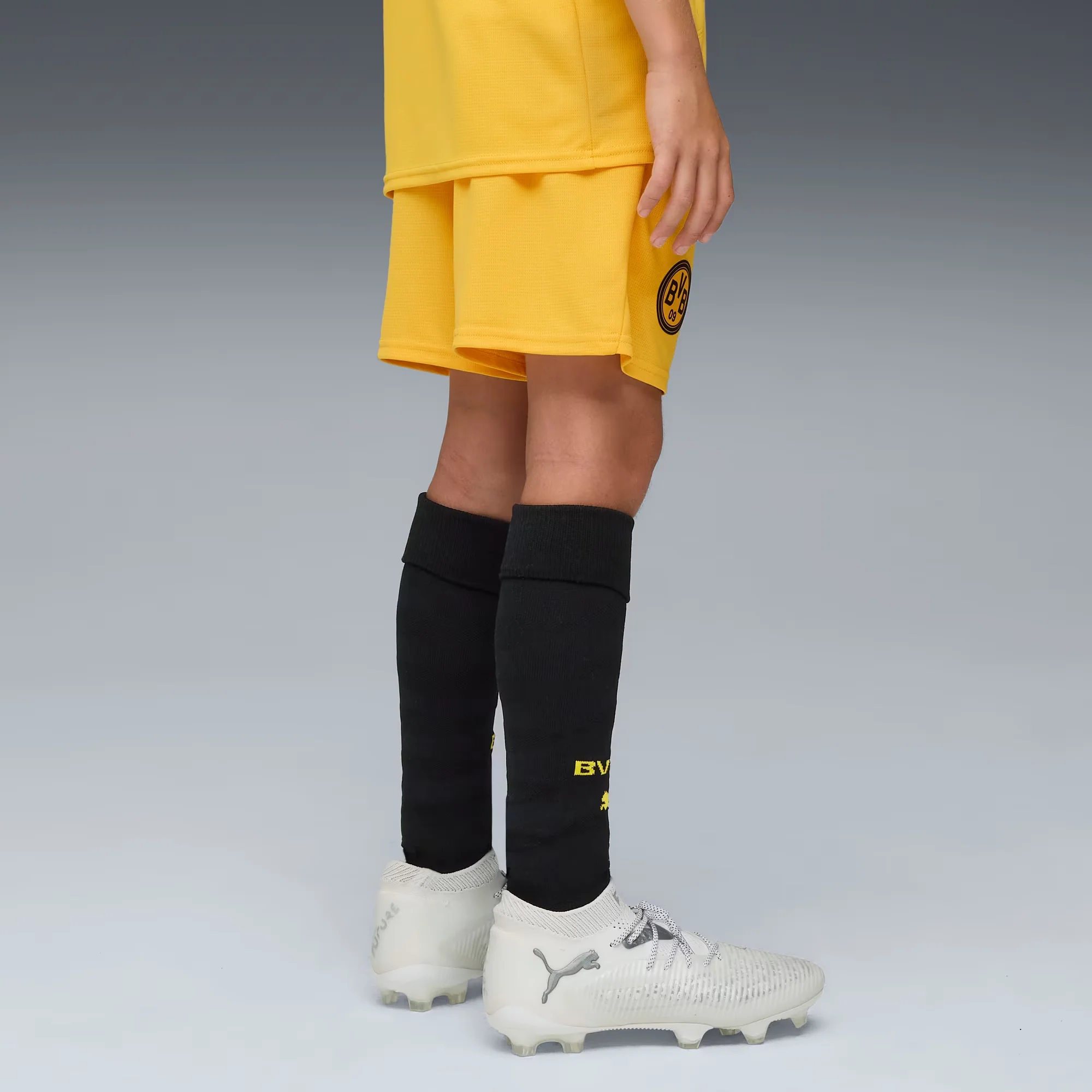 Borussia Dortmund 25/26 Cup Football Shorts Jnr - Image 2