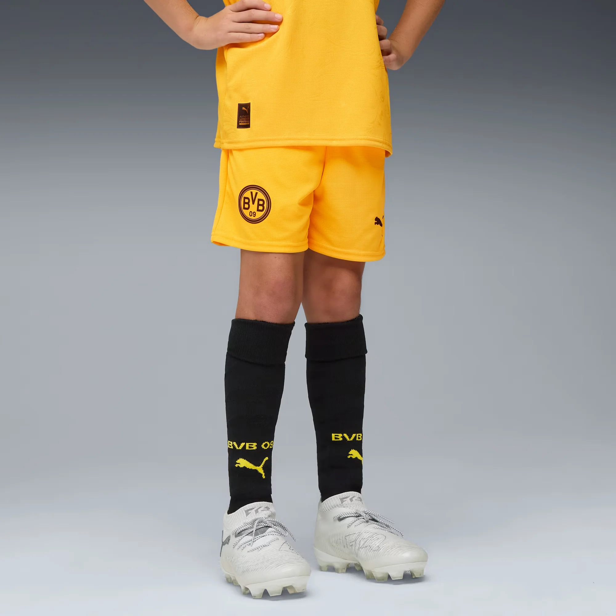 Borussia Dortmund 25/26 Cup Football Shorts Jnr - Image 3