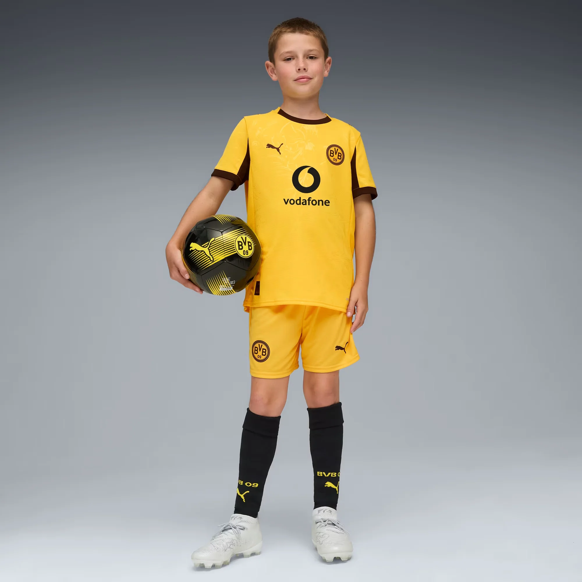 Borussia Dortmund 25/26 Cup Football Shorts Jnr - Image 5