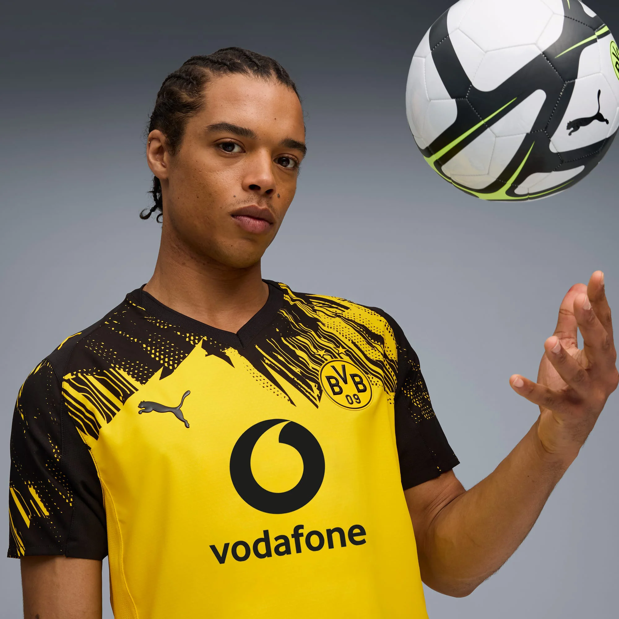 Borussia Dortmund 25/26 Home Authentic Football Shirt - Image 4