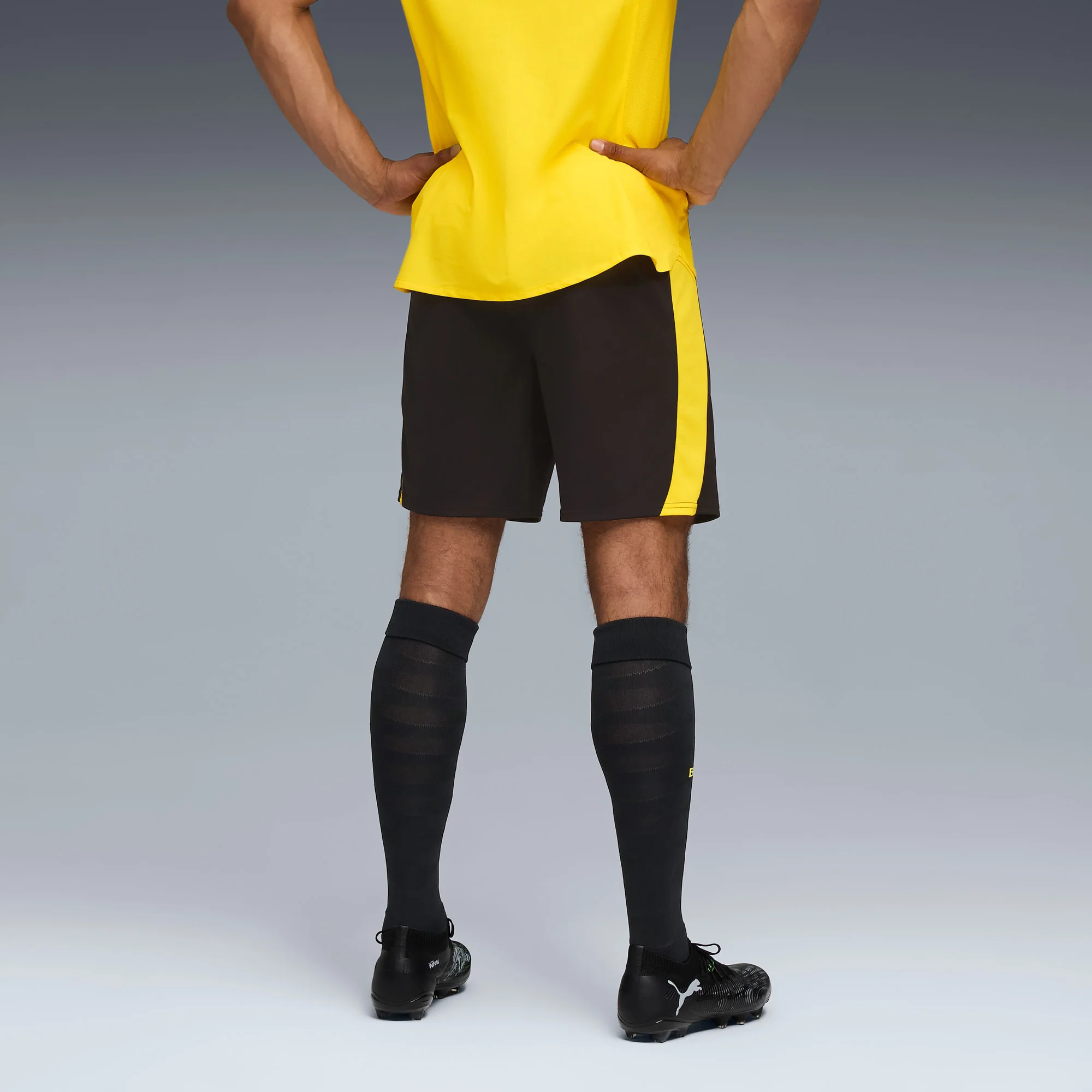 Borussia Dortmund 25/26 Home Football Shorts - Image 2