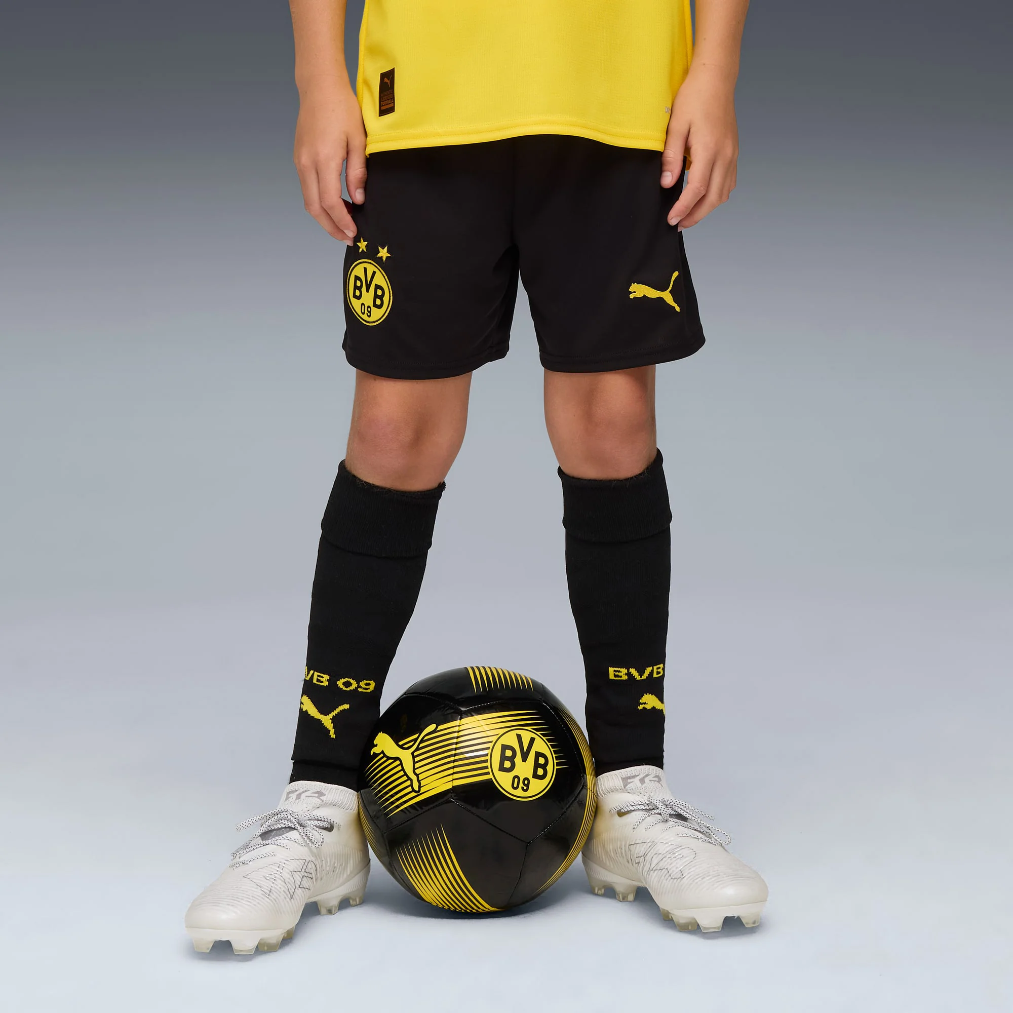 Borussia Dortmund 25/26 Home Football Shorts Jnr - Image 5