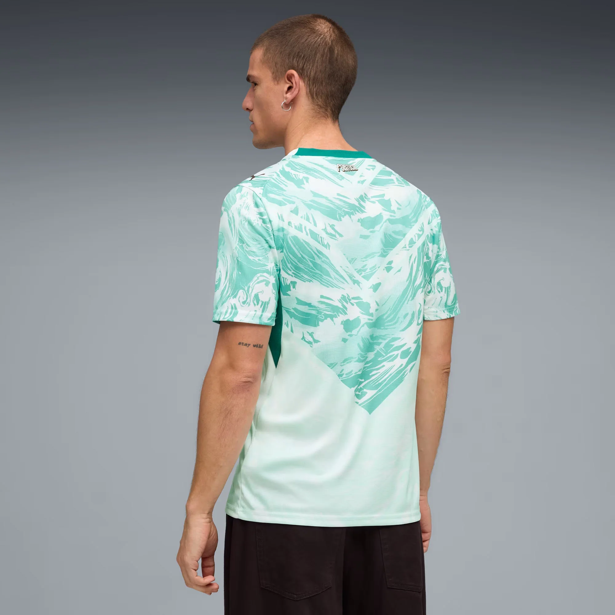 Portugal 26 Away Football Shirt - Image 3