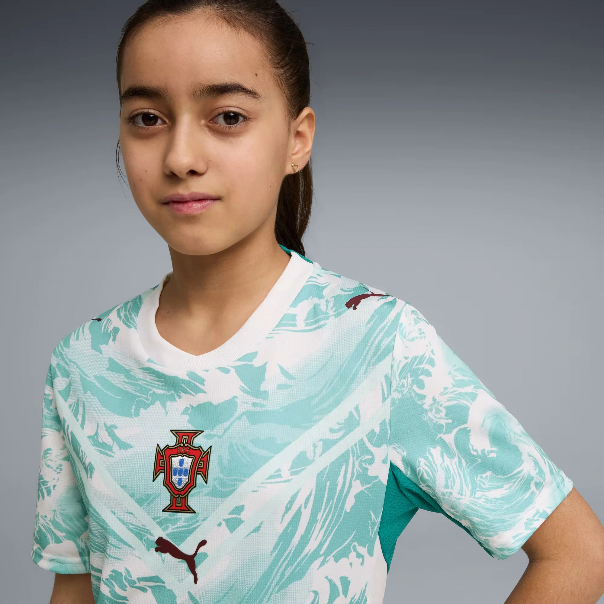 Portugal 26 Away Football Shirt Jnr - Image 4