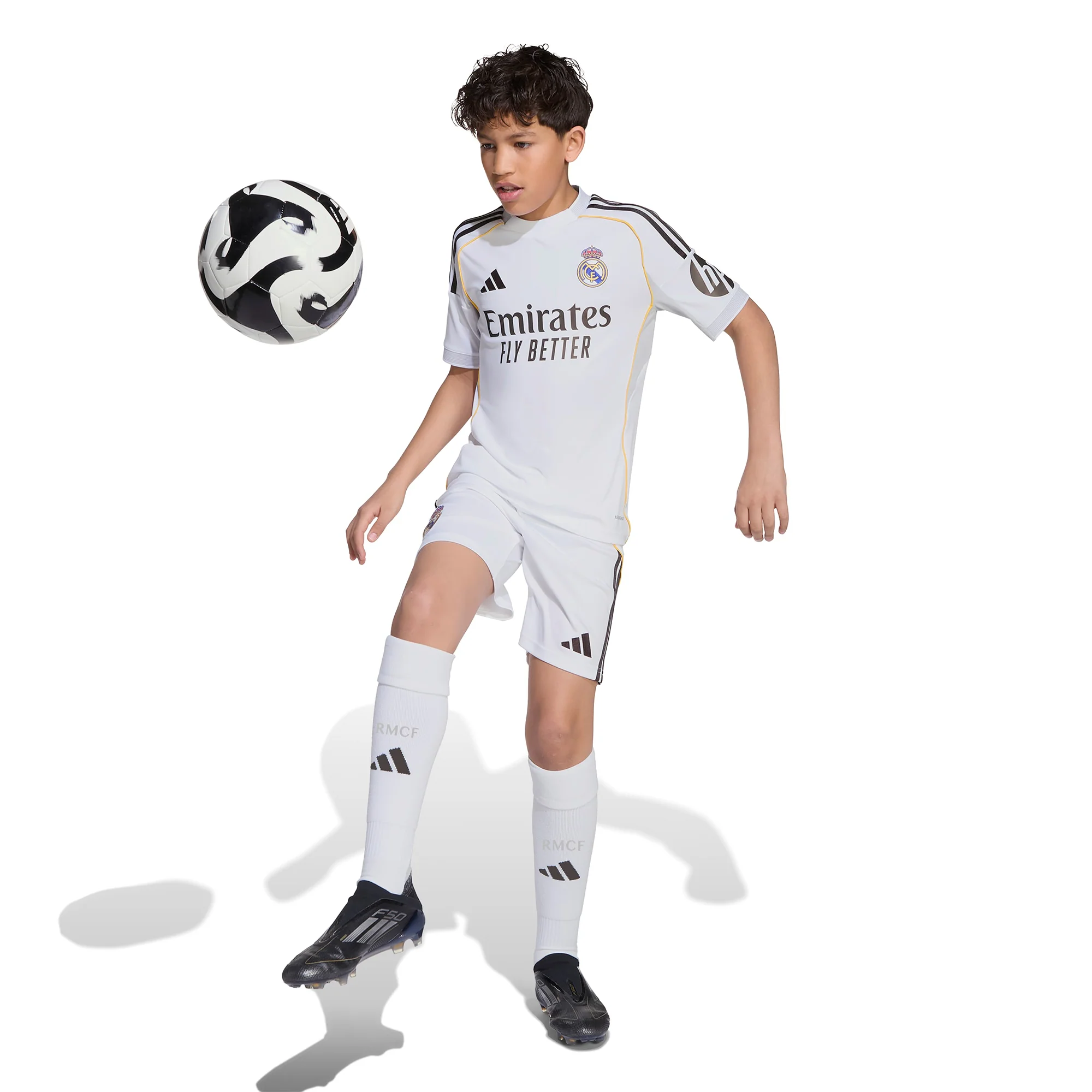 Real Madrid 25/26 Home Football Shorts Jnr - Image 3
