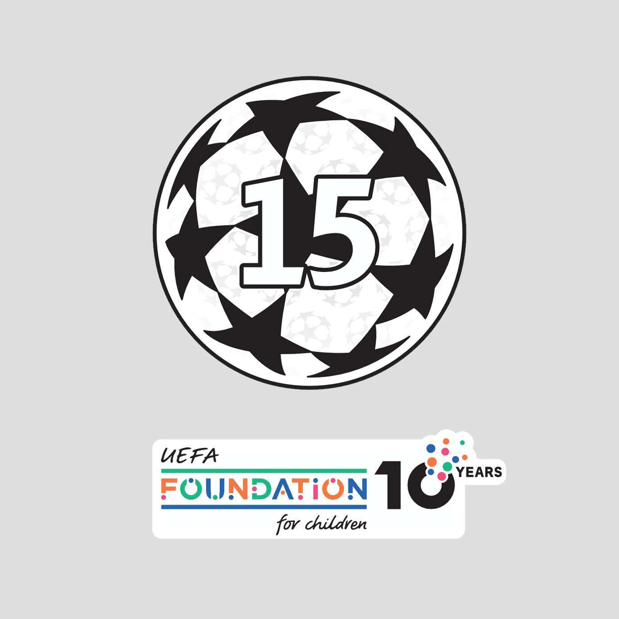 Real Madrid - UCL 15 Times Winners Badge Set - Junior