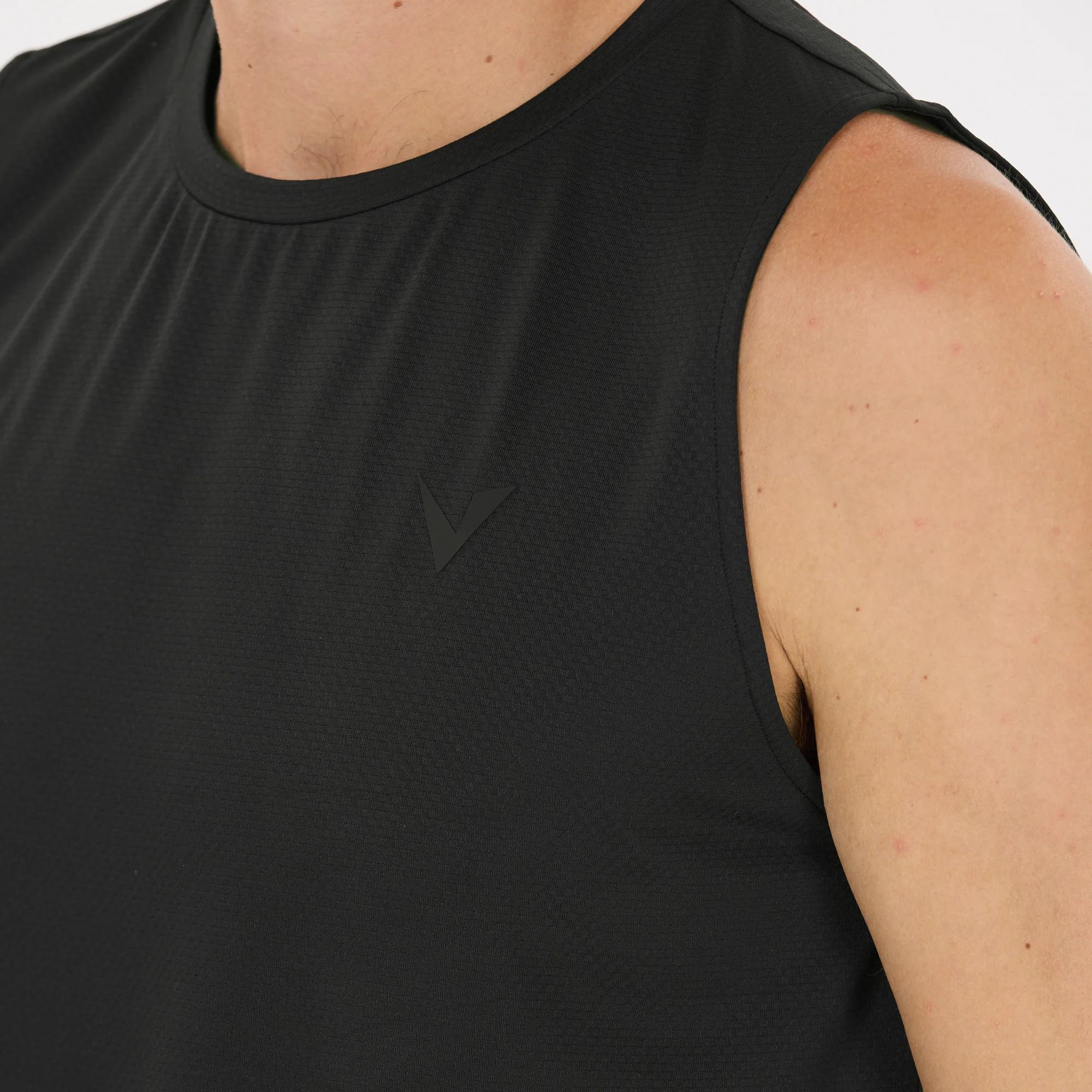 Roger V3 Hyperstretch Sleeveless Tee - Image 5