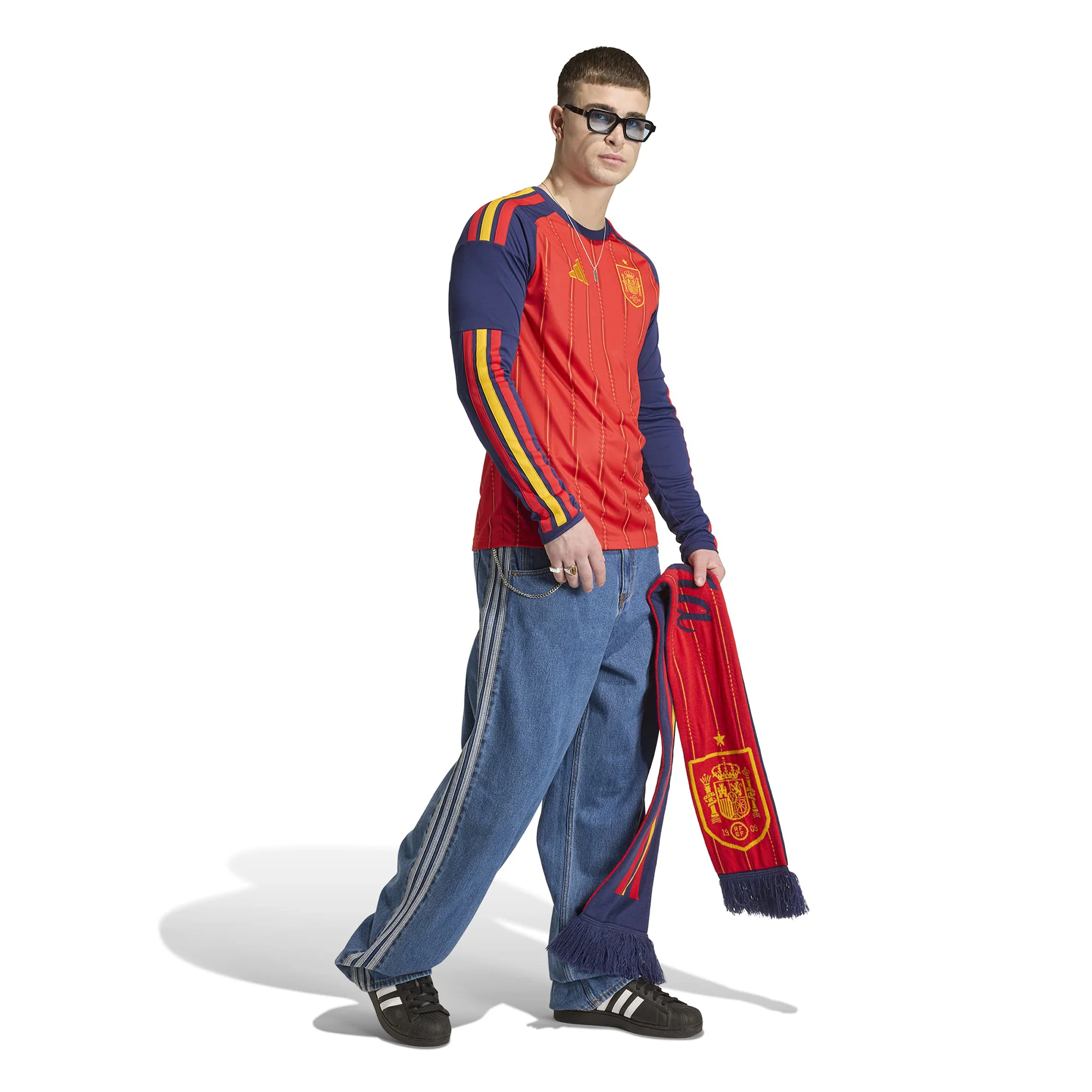 Spain 26 Home Long Sleeve Football Shirt - Image 3