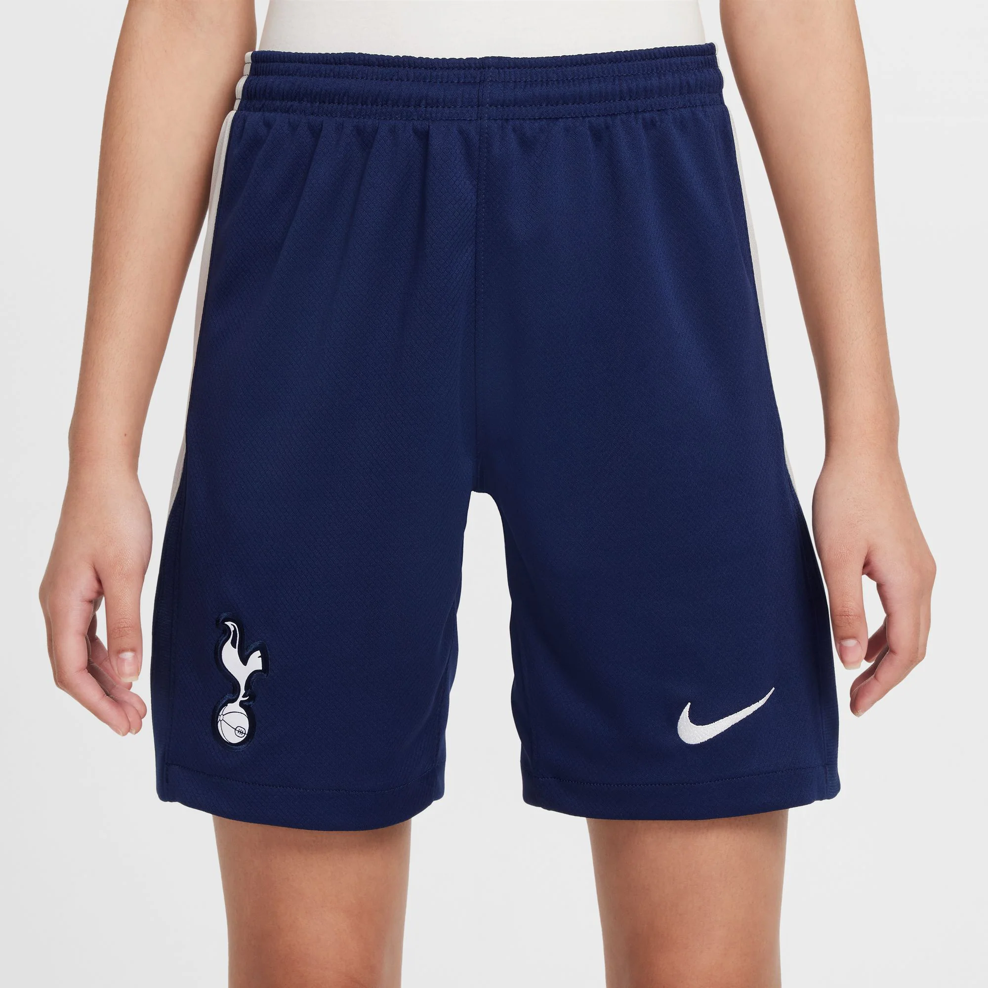 Tottenham Hotspur 25/26 Home Football Shorts Jnr - Image 2