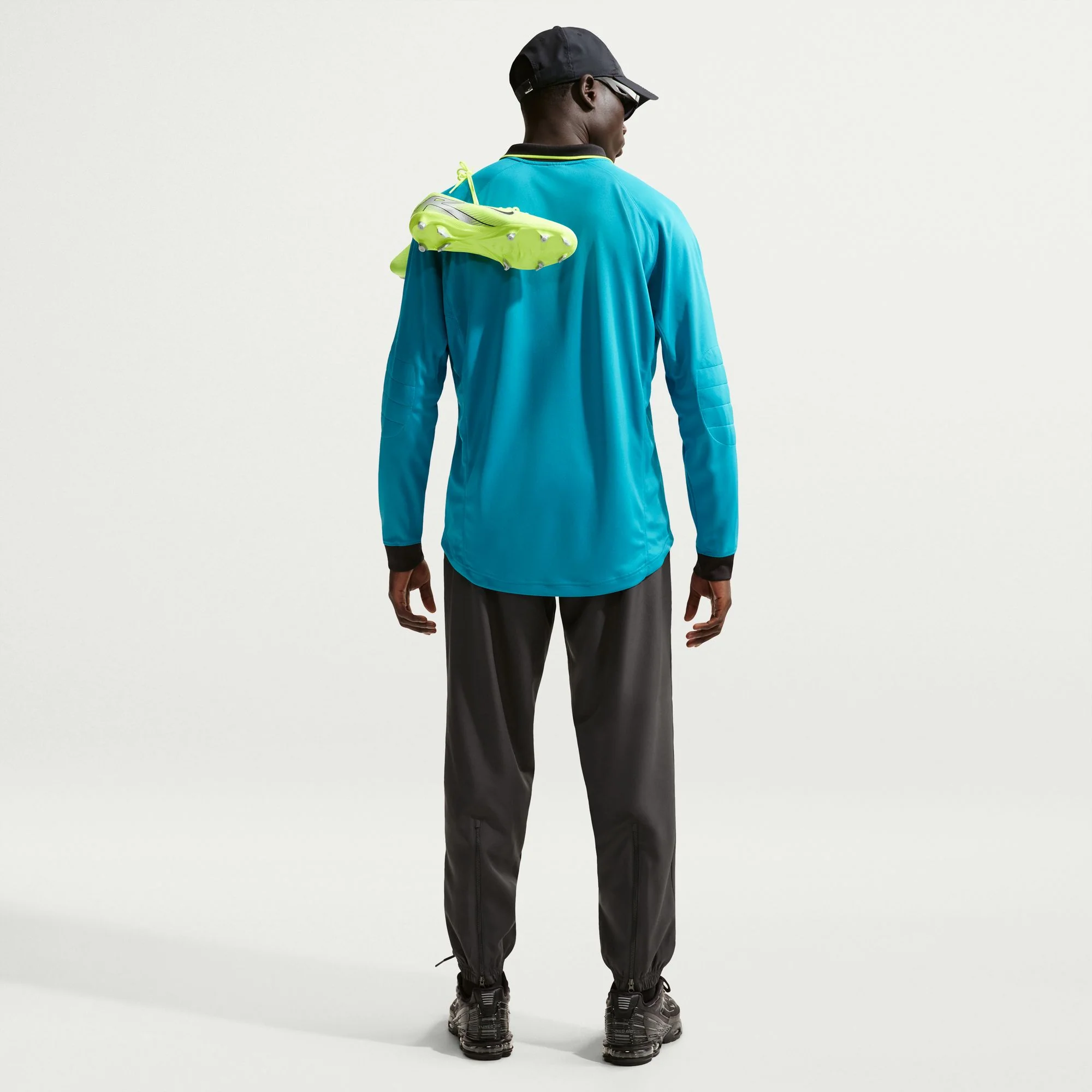 Tottenham Hotspur Nike Air Long Sleeve Football Shirt - Image 2