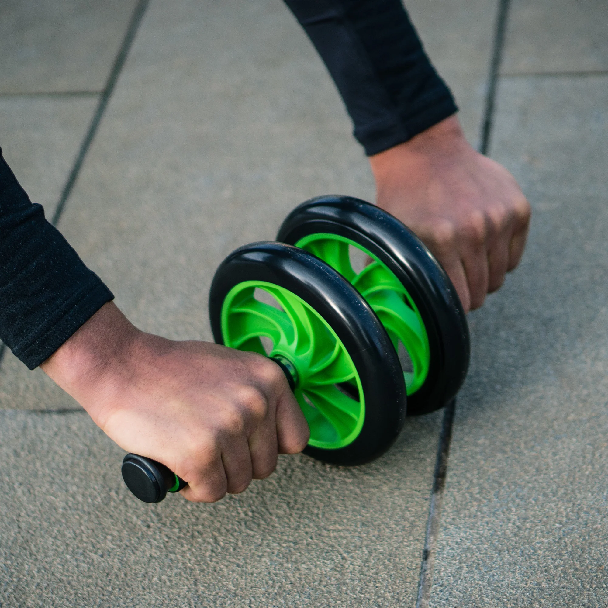 UFE Ab Roller - Image 2