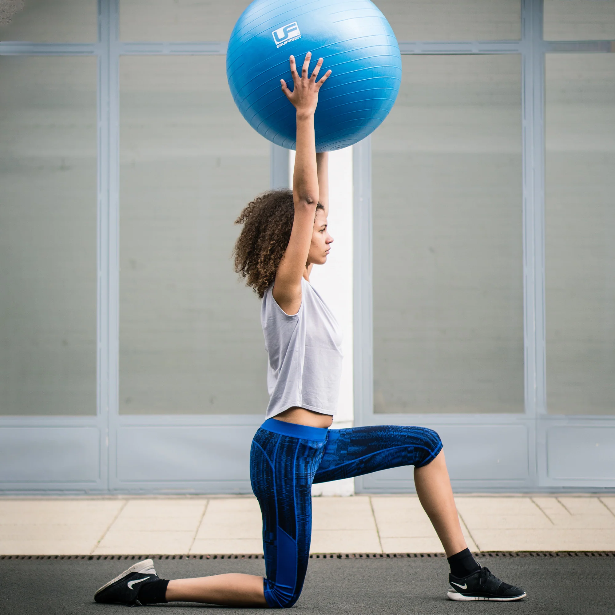 Urban Fitness 500kg Burst Resistance Swiss Gym Ball - Image 3