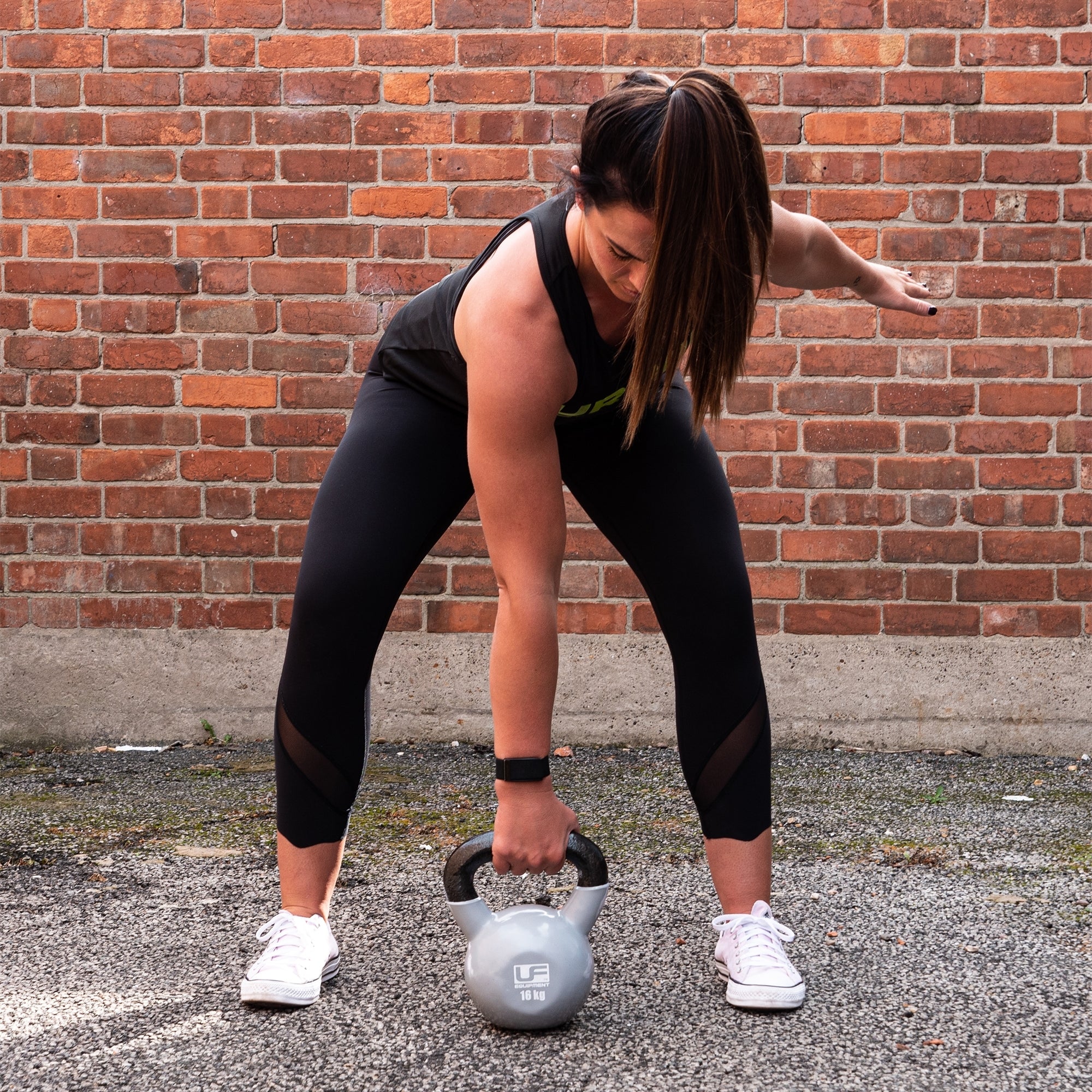 Vinyl Coated Cast Iron Kettlebell - 16KG - Image 2
