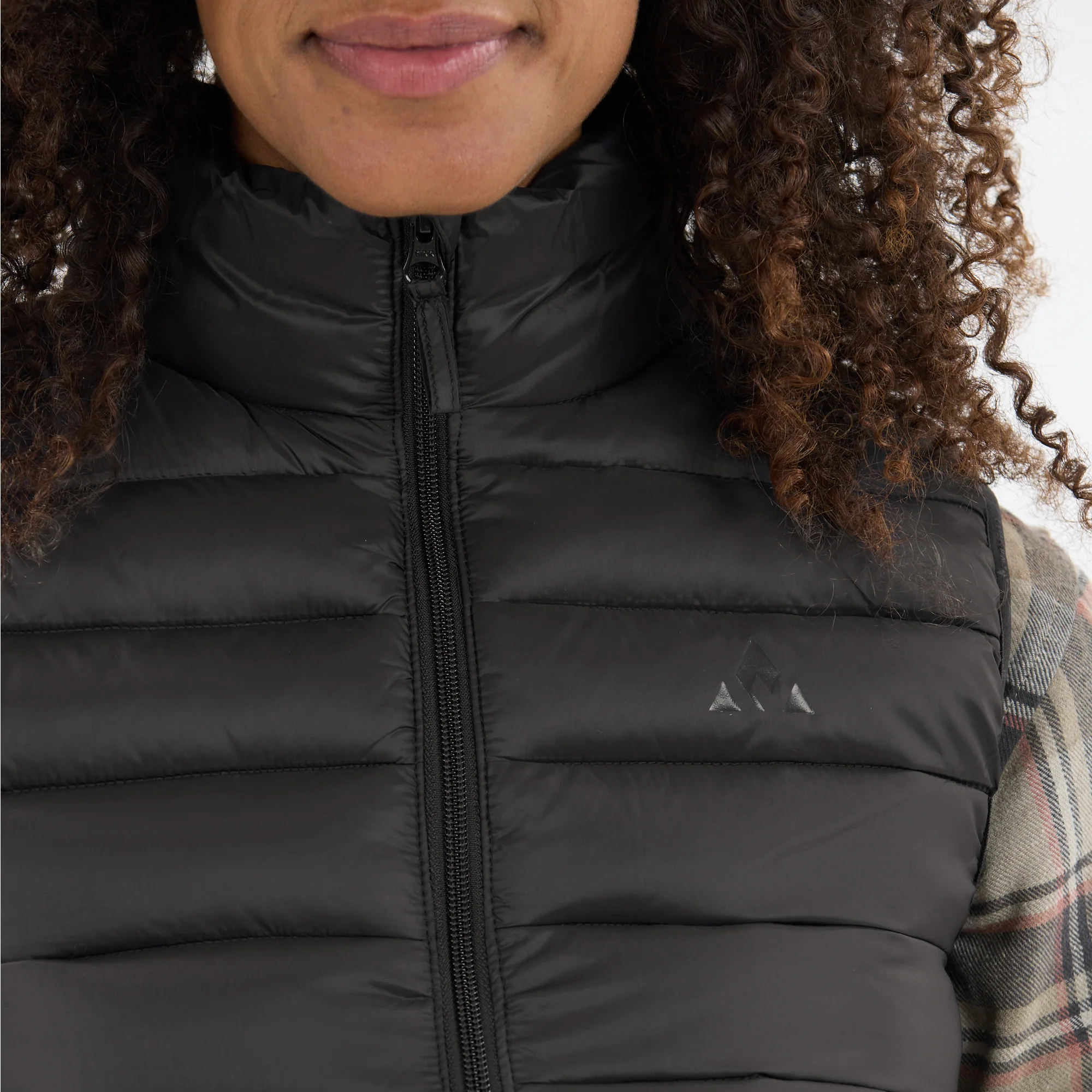 Women's Arubi Light Puffer Vest - Image 4