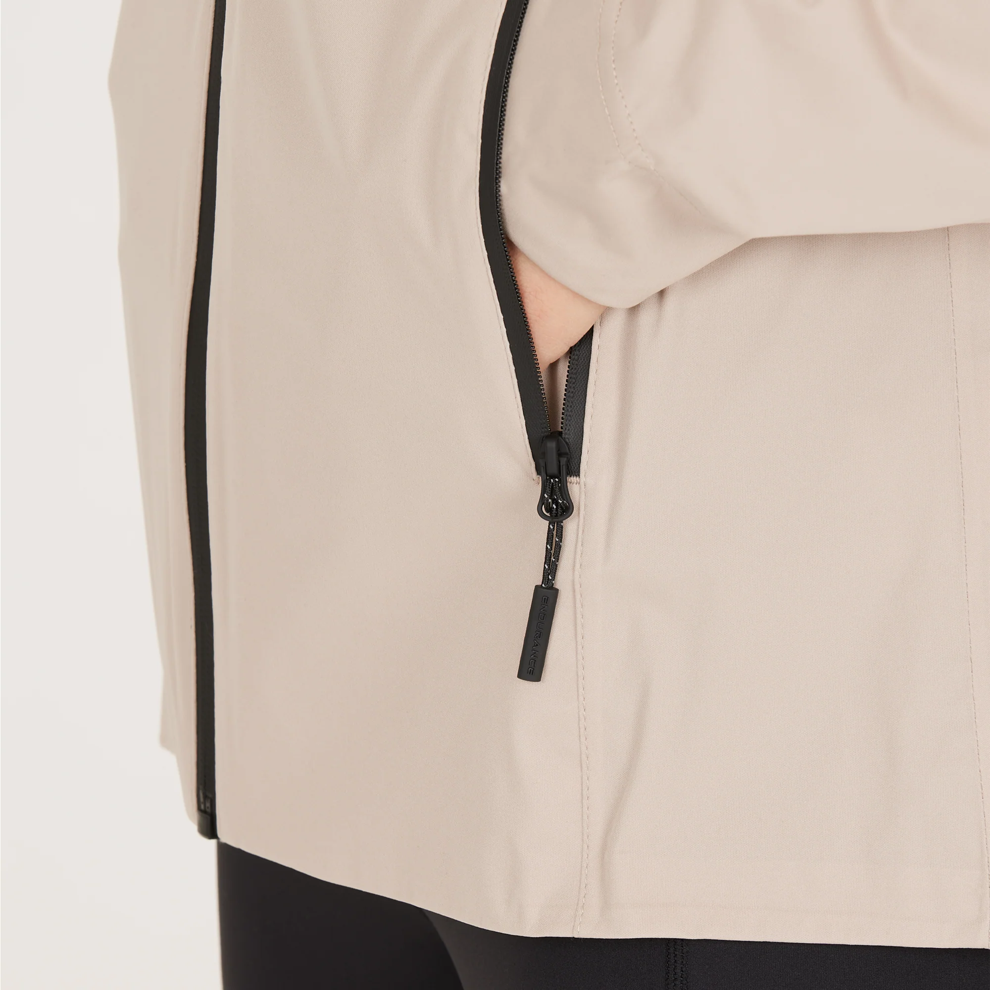 Women's Kommy Waterproof Running jacket - Image 5