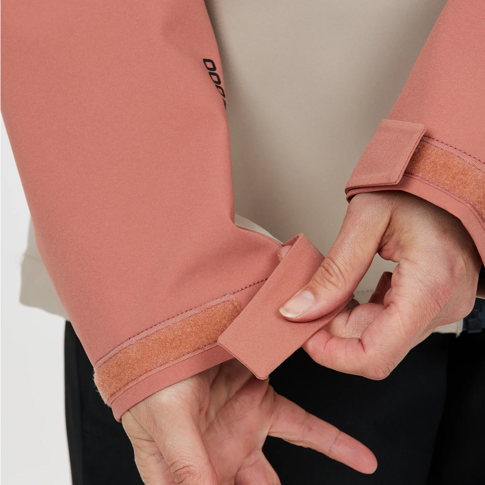 Women's Maze LayerTech Ski Jacket - Image 3